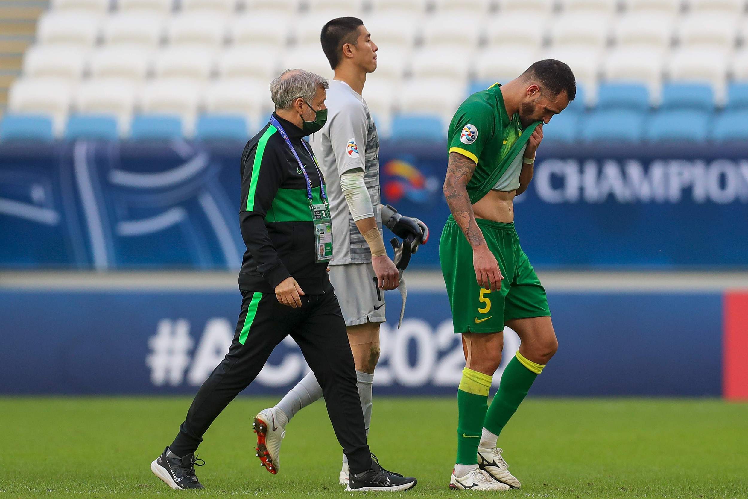 百家乐-包含罗马内部会议纪要流出：加时末段造点机会，亚冠使命明确，阵容厚度经受考验的词条