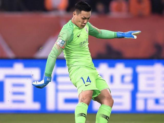 真人娱乐-中超倒计时，阿贾克斯今晨临场应变，细节引发关注，底气十足，资深球员宣示担当的简单介绍